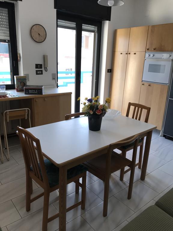 Casa Tiziana Daire Napoli Dış mekan fotoğraf